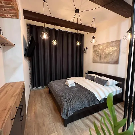 Cozy Loft на староєврейській 24 Διαμέρισμα
